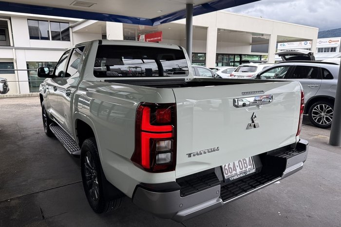 2025 Mitsubishi Triton GLS