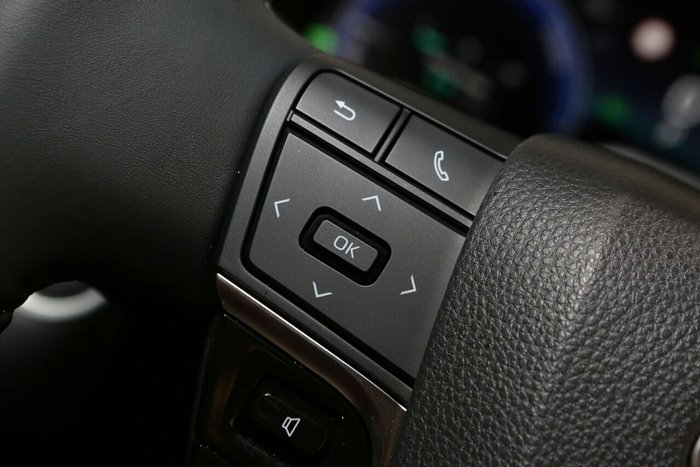 2025 Toyota Camry SL