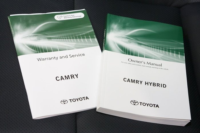 2025 Toyota Camry SL