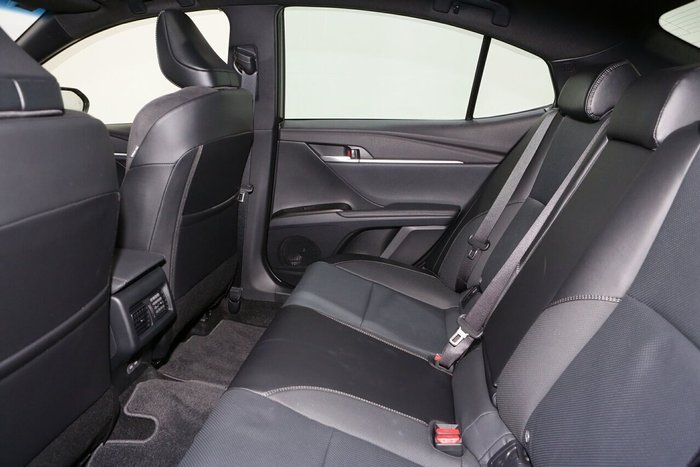 2025 Toyota Camry SL