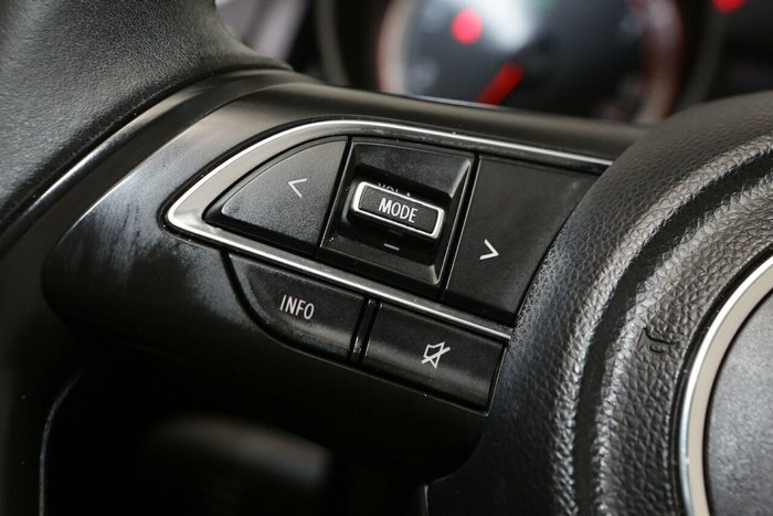 2017 Suzuki Swift GL Navigator