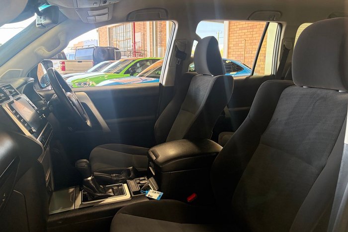 2021 Toyota Landcruiser Prado GX