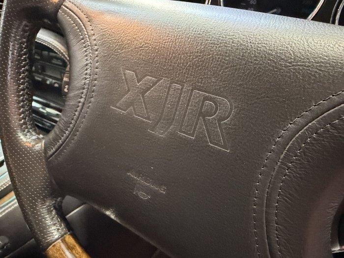 1999 Jaguar XJR