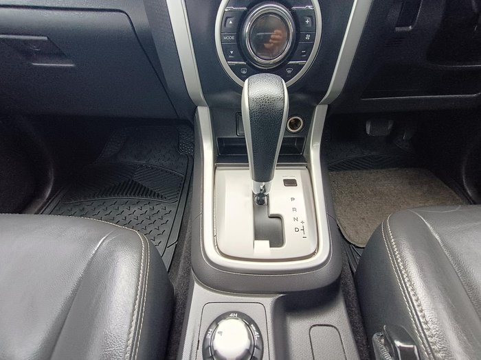 2014 Isuzu MU-X LS-T MY14 4X4 Dual Range Silky White