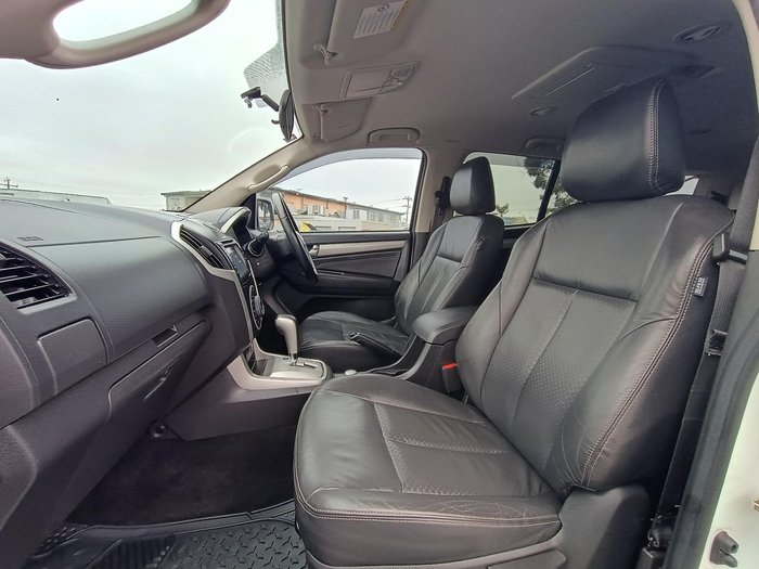 2014 Isuzu MU-X LS-T MY14 4X4 Dual Range Silky White