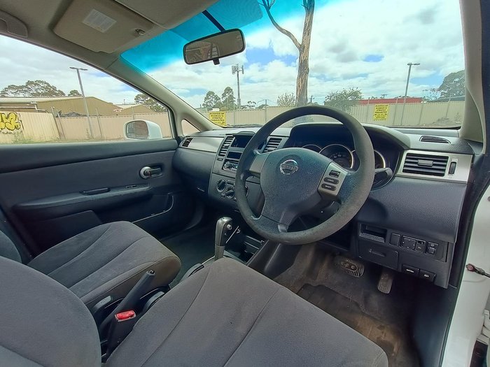 2007 Nissan Tiida ST-L C11 MY07 Polar White