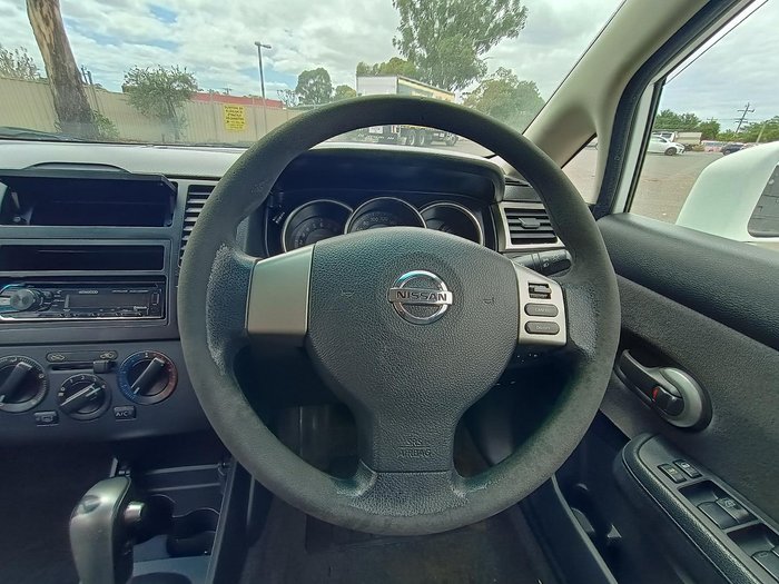 2007 Nissan Tiida ST-L C11 MY07 Polar White