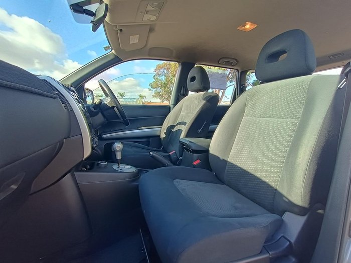 2012 Nissan X-TRAIL ST