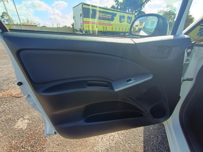 2007 Mitsubishi Colt LS RG MY07 White