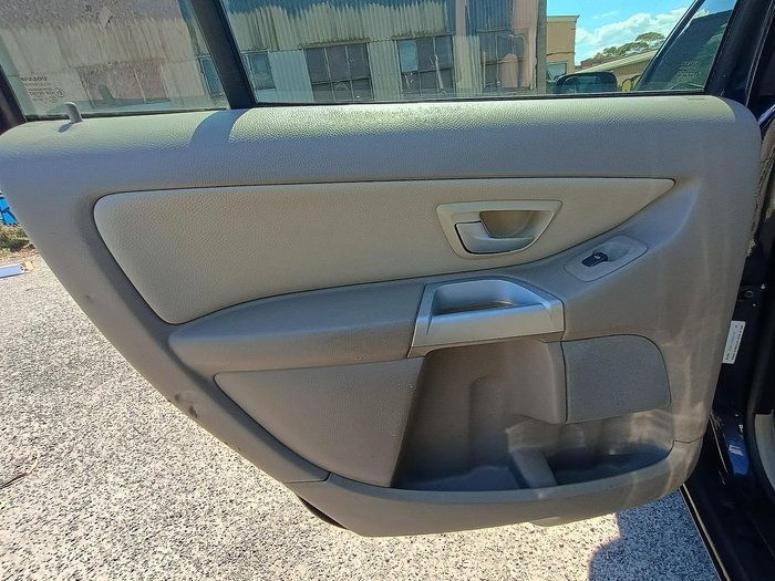 2004 Volvo XC90 T MY04 4X4 On Demand Barent Blue