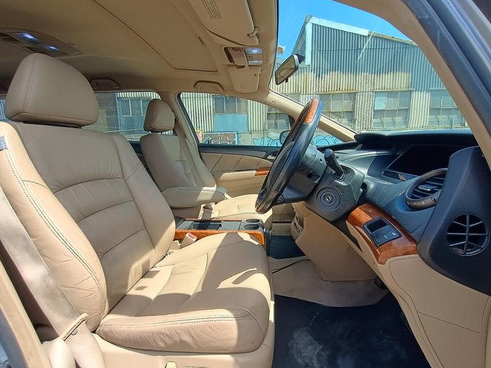 2005 Honda Odyssey Luxury 3rd Gen Satin Silver