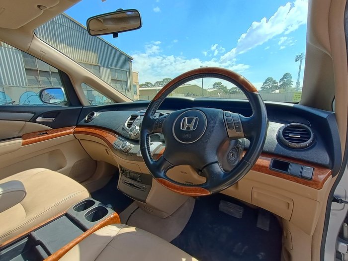 2005 Honda Odyssey Luxury 3rd Gen Satin Silver