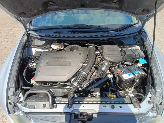 2005 Honda Odyssey Luxury 3rd Gen Satin Silver