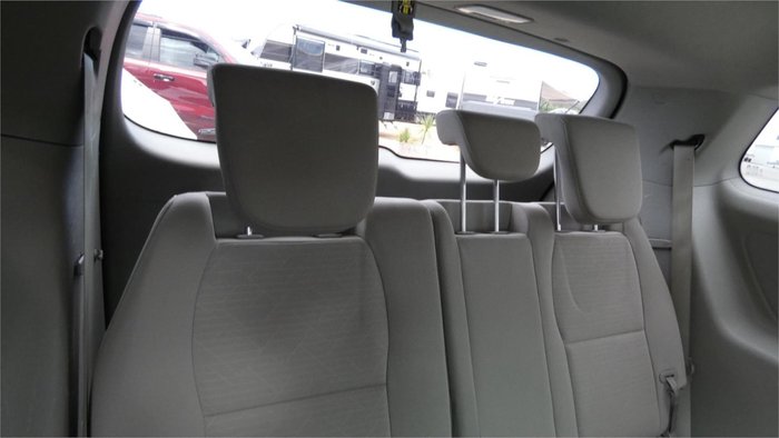2018 Kia Carnival S