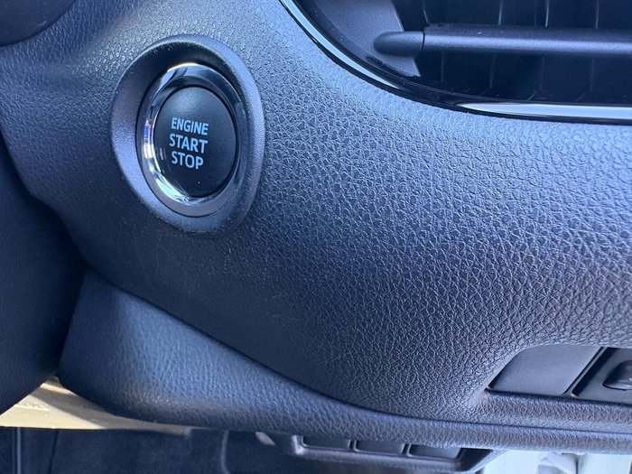 2023 Toyota C-HR GXL