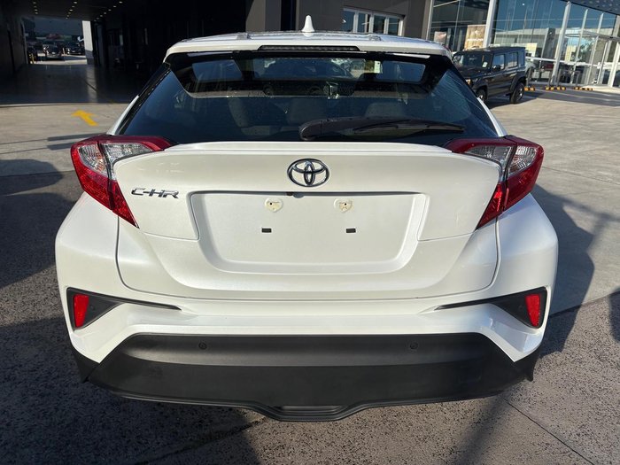 2023 Toyota C-HR GXL