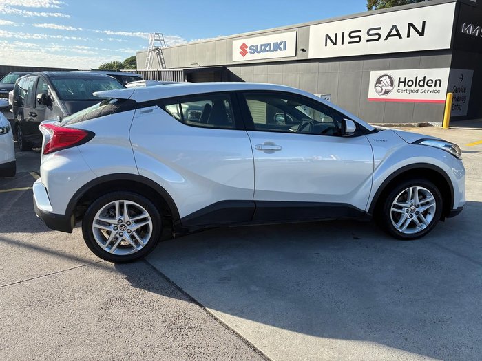 2023 Toyota C-HR GXL