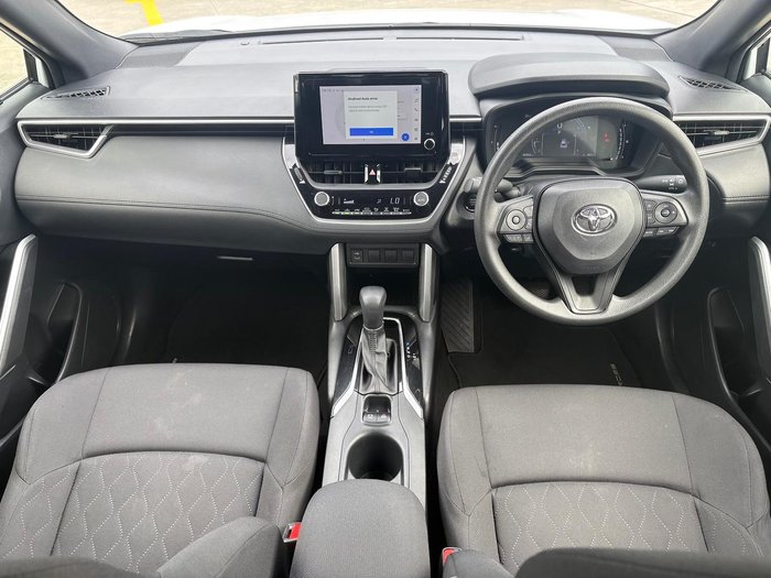 2024 Toyota Corolla Cross GX