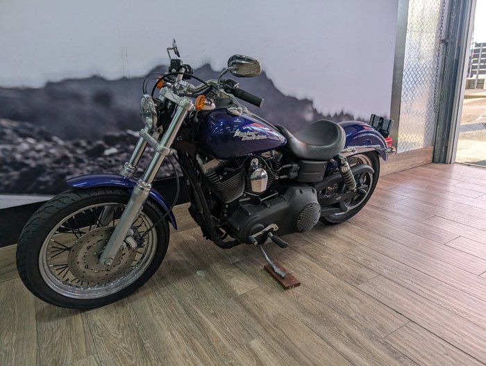 2006 HARLEY-DAVIDSON FXDBI DYNA STREET BOB BLUE