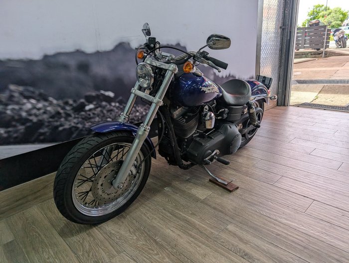 2006 HARLEY-DAVIDSON FXDBI DYNA STREET BOB BLUE