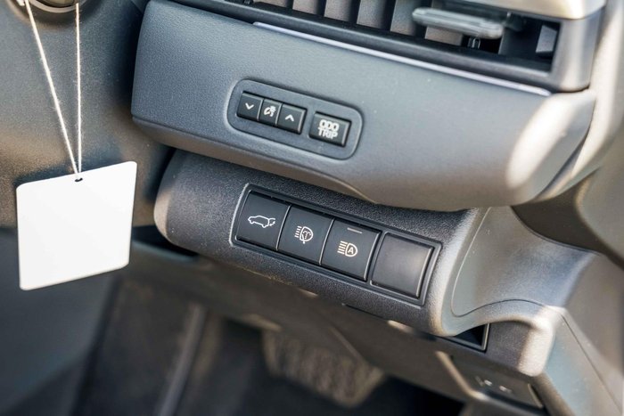 2025 Subaru Solterra AWD Touring