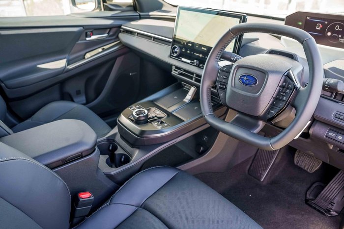 2025 Subaru Solterra AWD Touring