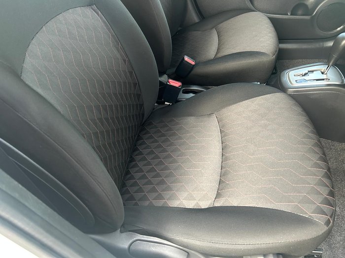 2021 Mitsubishi Mirage ES LB MY22 White