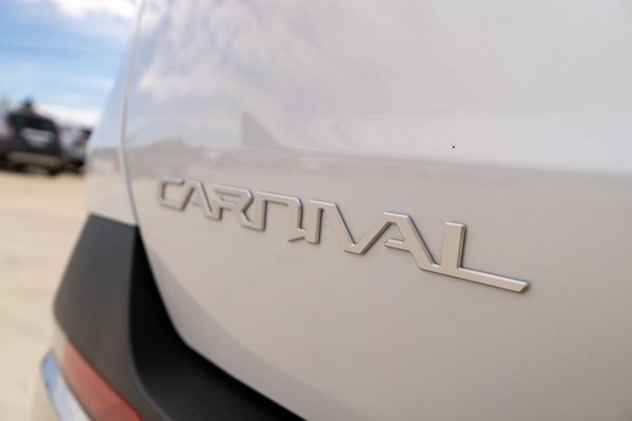 2024 Kia Carnival GT-Line HEV