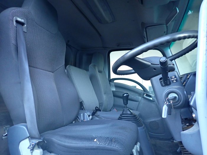 2017 ISUZU FSR 140-260