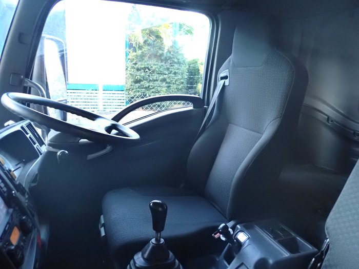 2017 ISUZU FSR 140-260