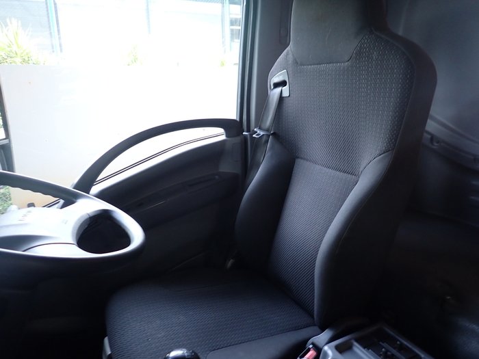 2017 ISUZU FSR 140-260