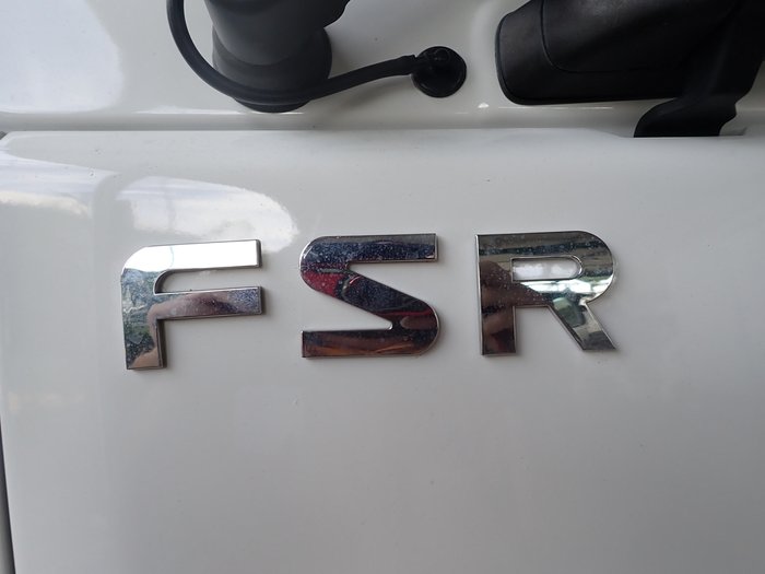 2017 ISUZU FSR 140-260