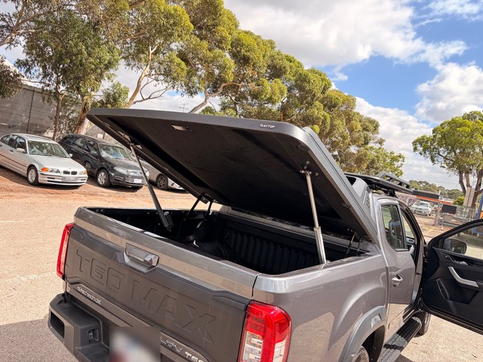 2022 LDV T60 Max LUXE