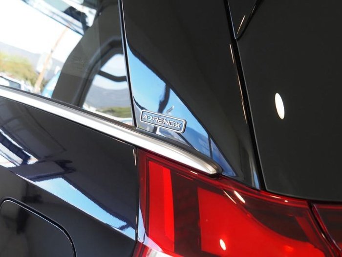 2025 Mahindra XUV700 AX7L