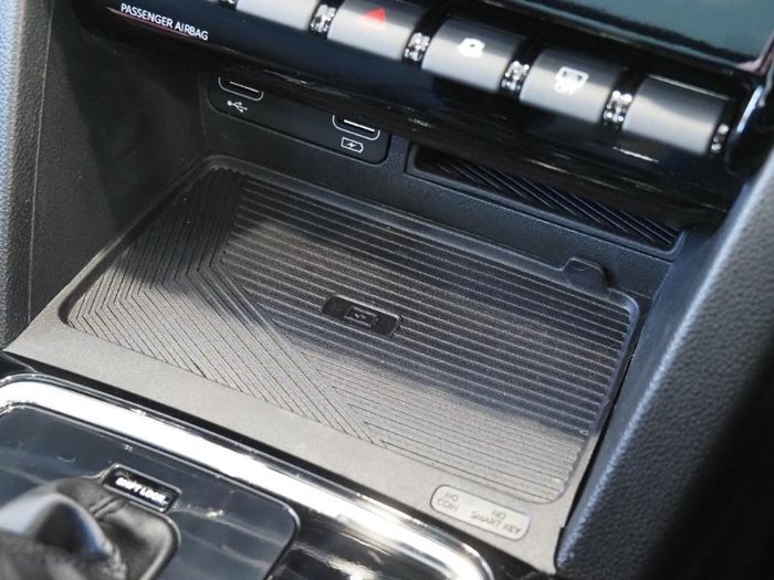 2025 Mahindra XUV700 AX7L