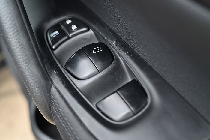 2017 Nissan QASHQAI ST