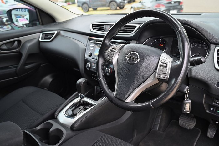 2017 Nissan QASHQAI ST