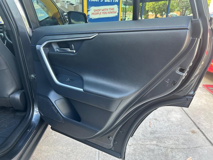 2024 Toyota RAV4 XSE