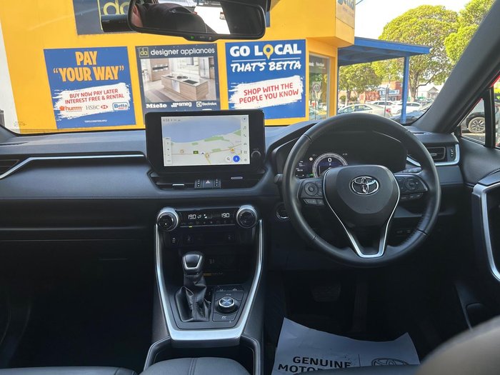 2024 Toyota RAV4 XSE