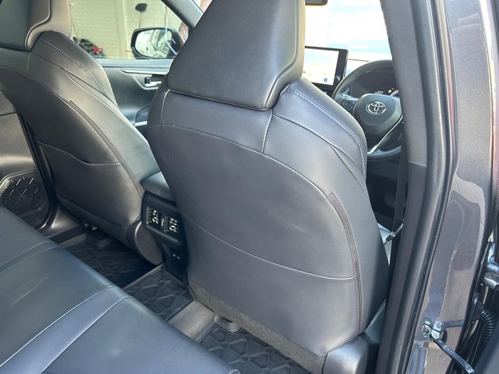 2024 Toyota RAV4 XSE