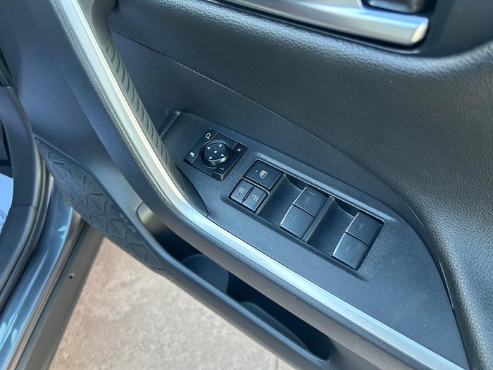 2024 Toyota RAV4 XSE