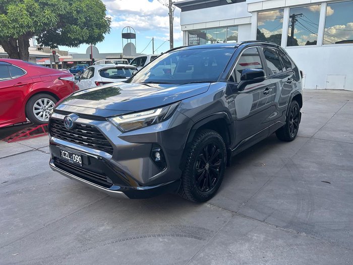 2024 Toyota RAV4 XSE