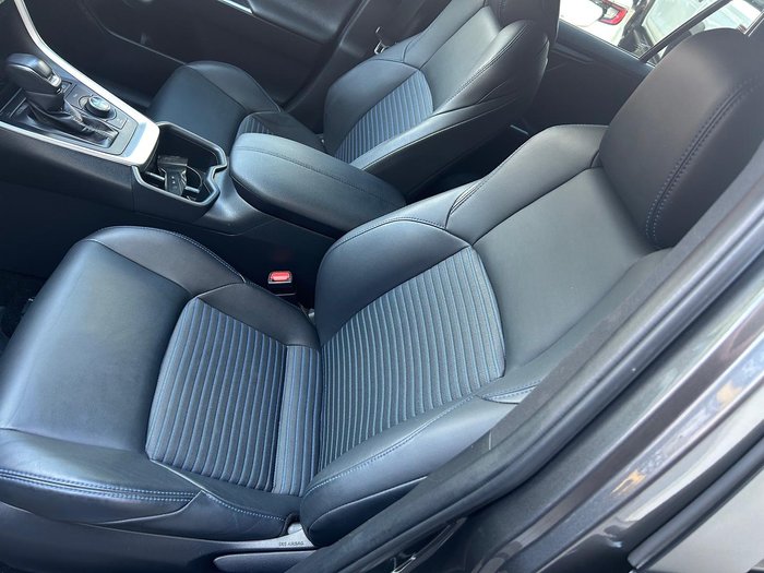 2024 Toyota RAV4 XSE