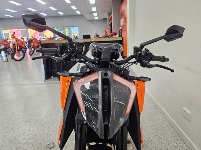 2023 Ktm 1290 SUPER DUKE R Orange