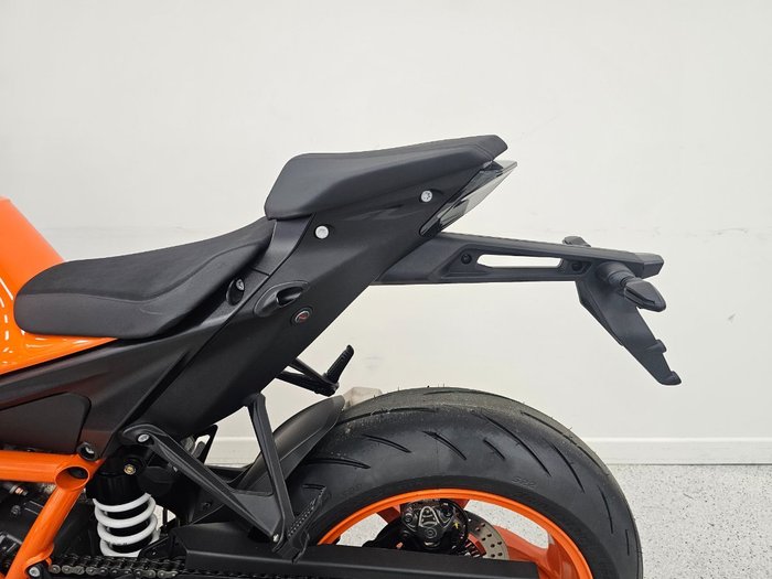 2023 Ktm 1290 SUPER DUKE R Orange