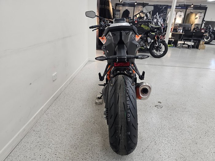 2023 Ktm 1290 SUPER DUKE R Orange