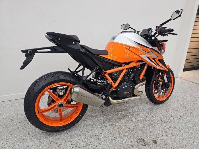 2023 Ktm 1290 SUPER DUKE R Orange
