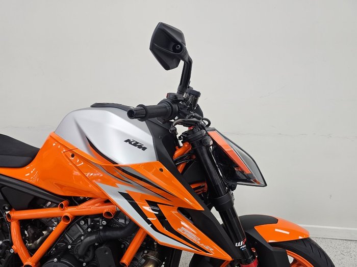 2023 Ktm 1290 SUPER DUKE R Orange