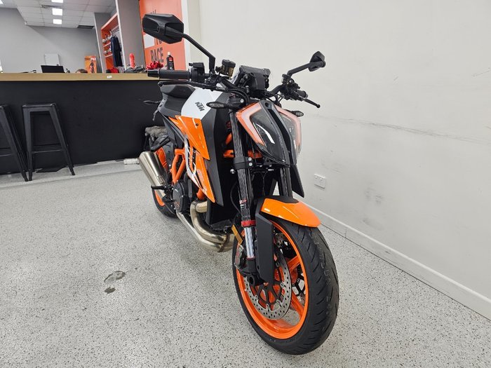 2023 Ktm 1290 SUPER DUKE R Orange