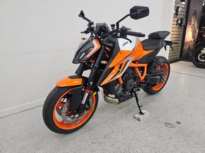 2023 Ktm 1290 SUPER DUKE R Orange